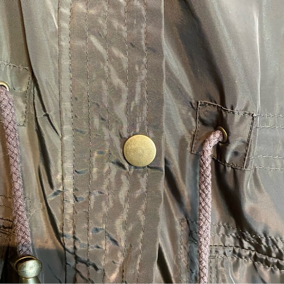 Forever 21 Hooded Windbreaker Utility Jacket Olive Green sized Medium - Picture 4 of 13